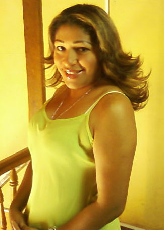 Date this voluptuous Colombia girl Aracelly from Barranquilla CO4712