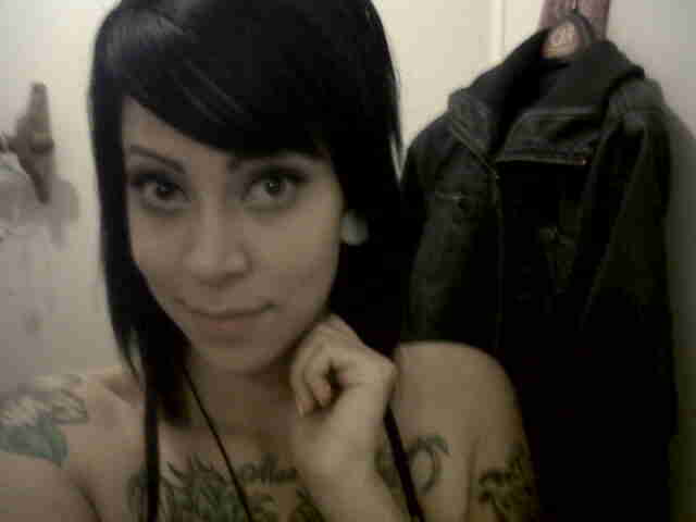 Date this foxy United States girl Limny from San Diego US6897