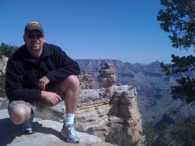 Date this young United States man Playa from Miami US6970