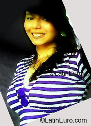 Date this stunning Colombia girl Alejandra from Bucaramanga CO4781