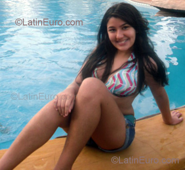 Date this delightful Brazil girl Isabela from Belem BR3418