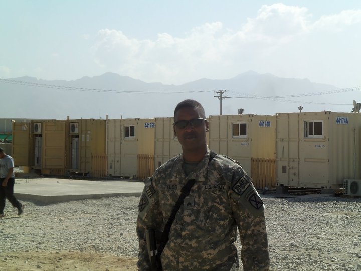 Date this cute United States man Kenneth from Fort Drum US7023