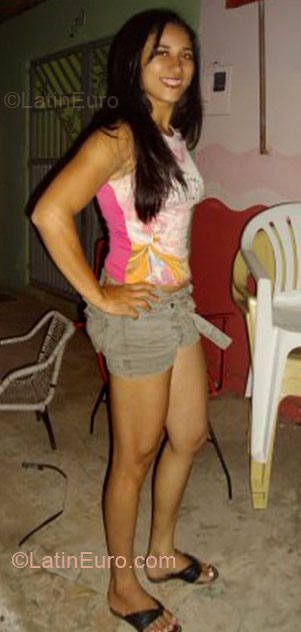 Date this gorgeous Brazil girl Tatyane from Pedreiras BR3443