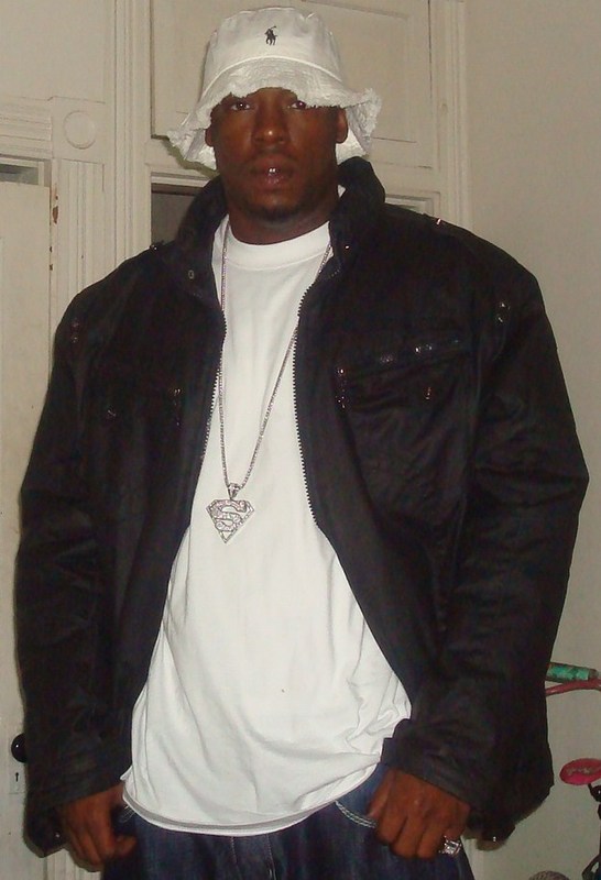 Date this gorgeous United States man Erickking from Baltimore US7077