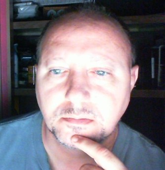 Date this funny United States man BobStew from Kihei US7083