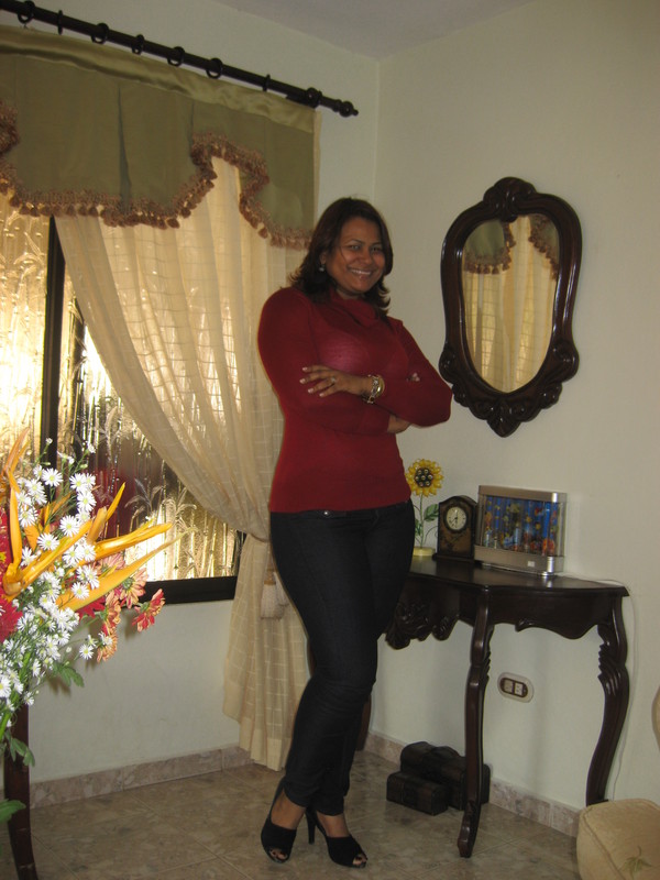 Date this cute United States girl Amiris from Connecticut DO4935