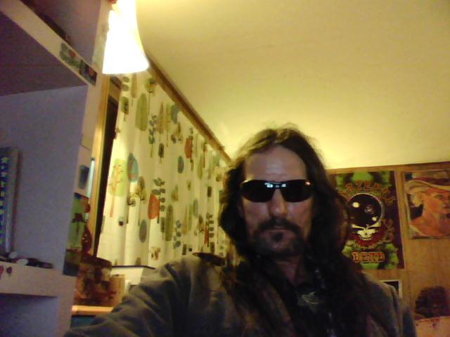 Date this cute United States man Johnnypleazu from TILLAMOOK US7229