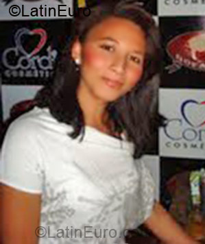 Date this voluptuous Brazil girl Marinalva from Goiania BR3495