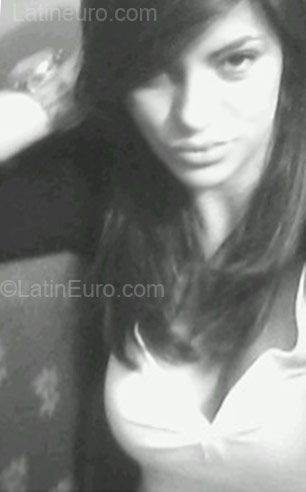 Date this stunning Colombia girl Cata from Sogamoso CO4886