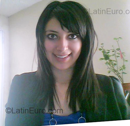 Date this nice looking Mexico girl Maria Ivette from Chihuahua MX193