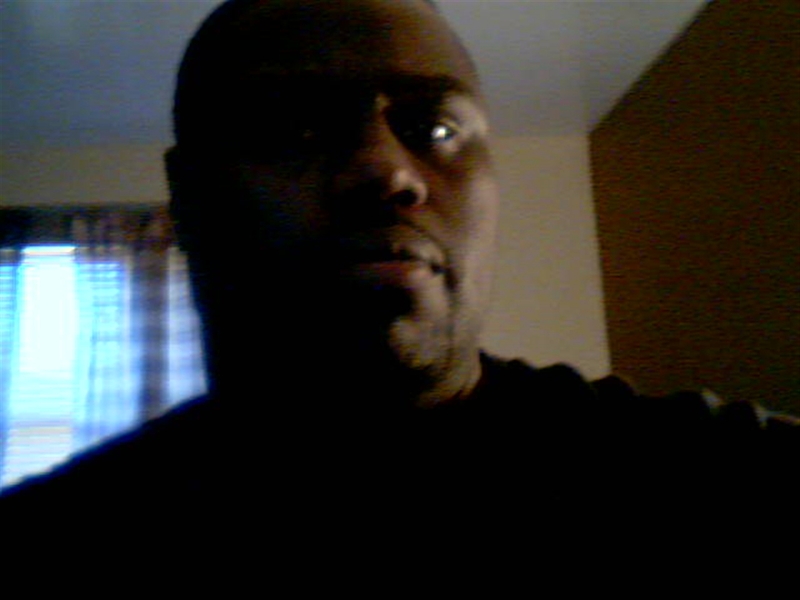 Date this delightful United States man Reginald from New York City US7331