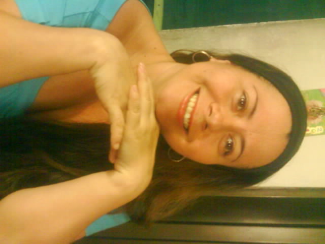 Date this sensual Colombia girl Claudia yolanda from Cali CO4940