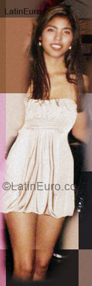 Date this gorgeous Peru girl Estefany from Lima PE328