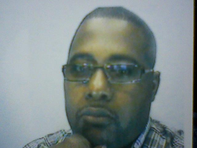 Date this tall United States man Ronm16 from Columbus US7472