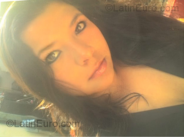 Date this attractive Colombia girl Liliana Angel from Bogota CO5056