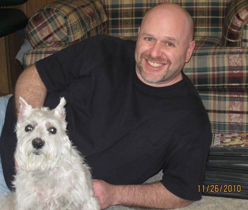 Date this voluptuous United States man Ilovedogs70 from  US7610