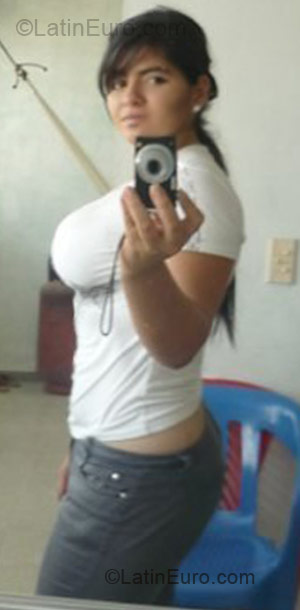 Date this delightful Colombia girl Marby from Bogota CO6623