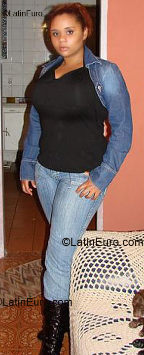 Date this hot Brazil girl Stefanie from Sao Paulo BR3719