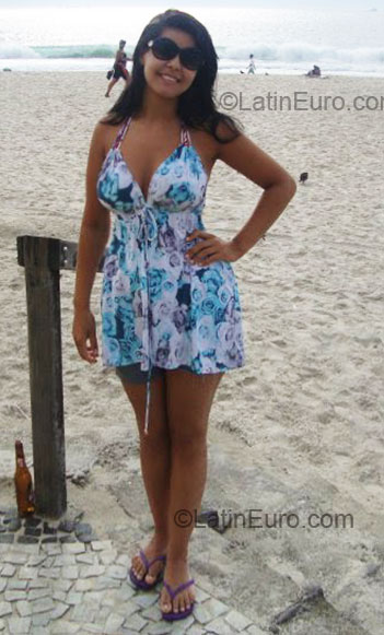 Date this pretty Brazil girl Meninaa from Goiania BR3742