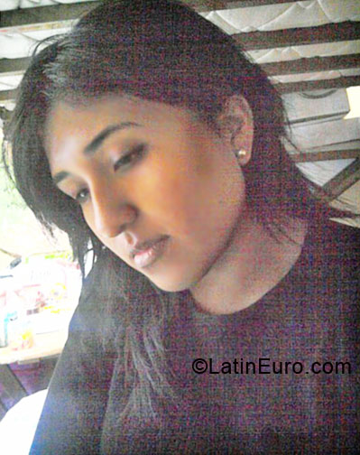 Date this young Peru girl Melina Elizabeth from Lima PE356