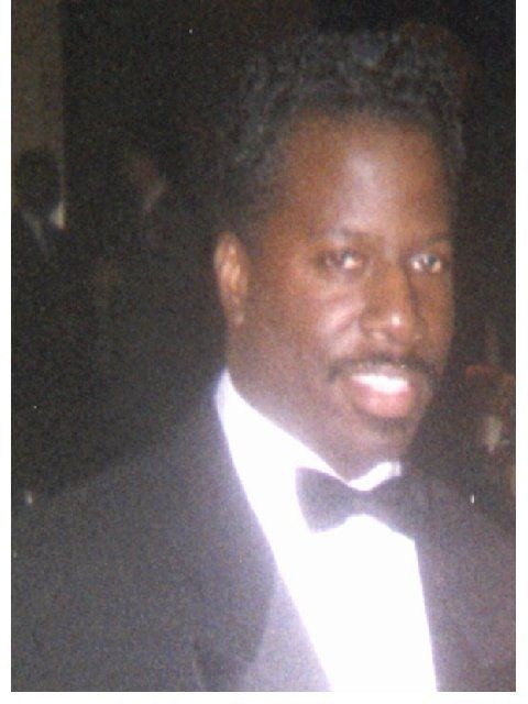 Date this tall United States man Donjuanlove from Portsmouth US7788