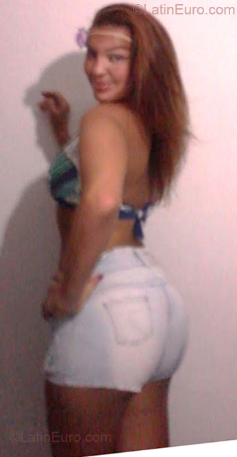 Date this lovely Brazil girl Mailda from Rio De Janeiro BR3796