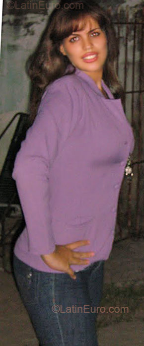 Date this hard body Brazil girl Andrea from Recife BR3798