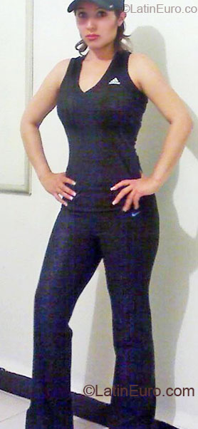 Date this good-looking Mexico girl Jessica from Mexico City MX228