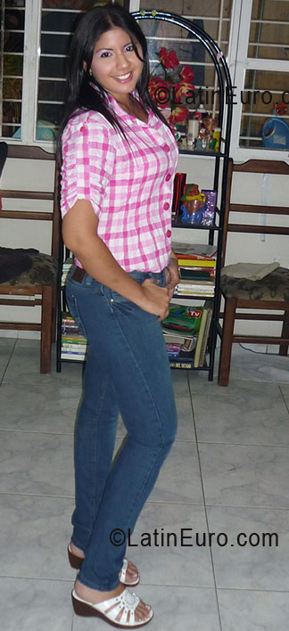 Date this cute Colombia girl Marisol from Cucuta CO5449