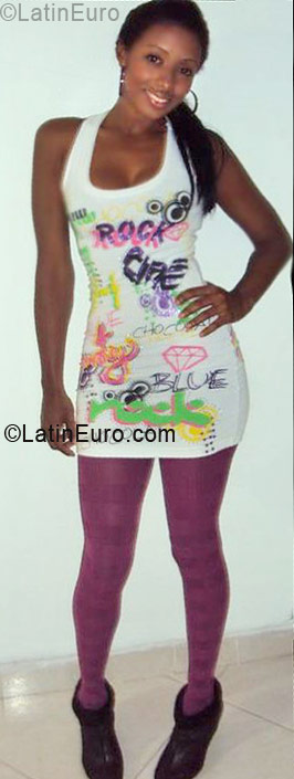 Date this stunning Colombia girl Karen from Medellin CO5450