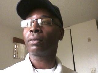 Date this charming United States man Davhenry from Lemon Gove US7995