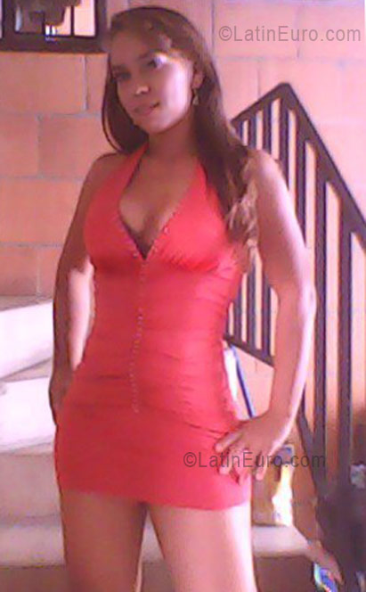 Date this delightful Colombia girl Diana from Cali CO5463