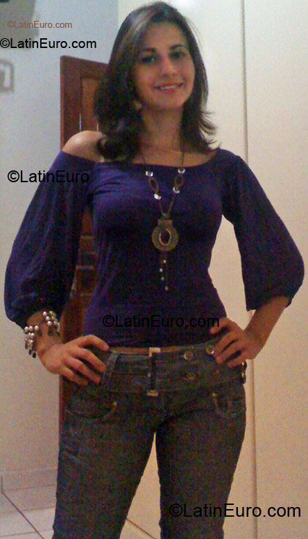 Date this sultry Brazil girl Vanusa from Mirassol d Oeste BR3915