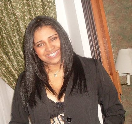 Date this sensual Colombia girl Lisette from Cali CO5502