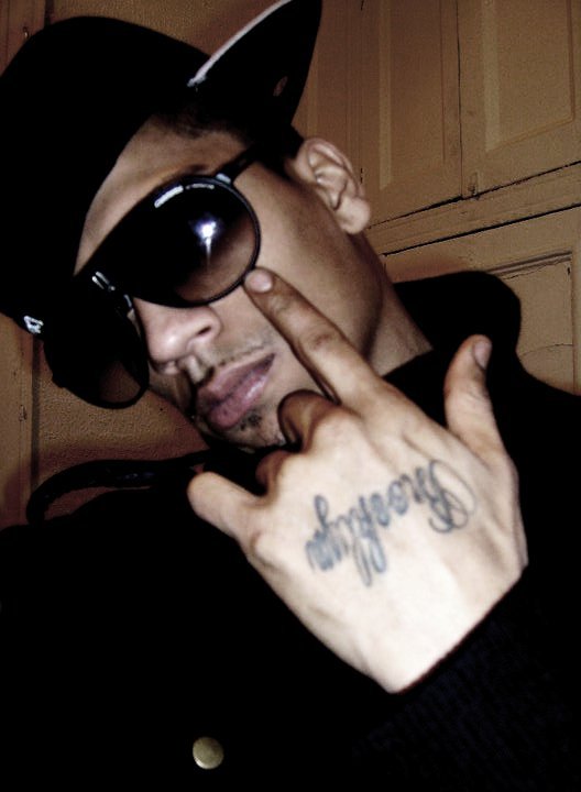 Date this charming United States man SHADYGHOST66 from Newark US8120