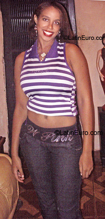 Date this voluptuous Brazil girl Marinalva from Santa Luzia BR3995