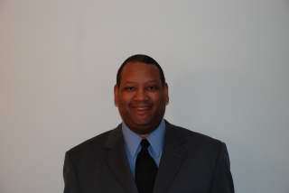 Date this charming United States man Tas from Milwaukee US8210