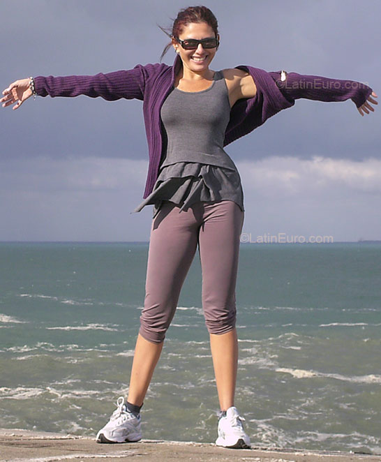 Date this passionate Brazil girl Jacinta from Fortaleza BR6359