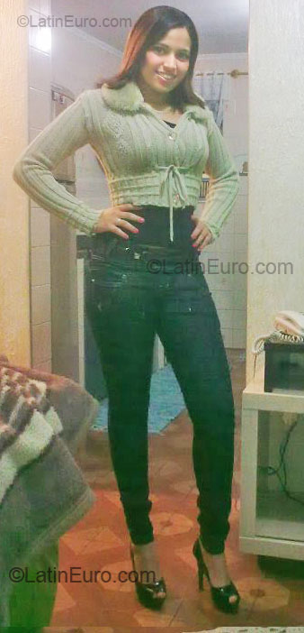 Date this attractive Brazil girl Francieli from Sao Bernardo Do Campo BR4049