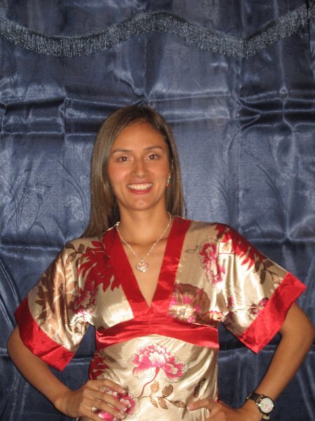 Date this happy Colombia girl Lina from Bogota CO5631