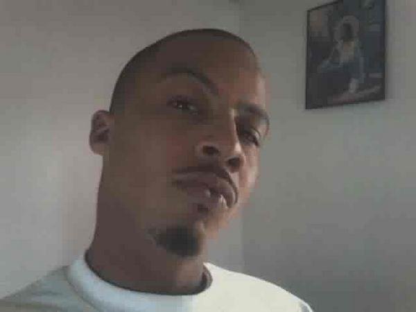 Date this sultry United States man K.Q from Los Angeles US8348