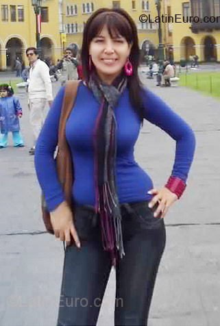 Date this lovely Peru girl Rocio from Lima 01 PE387