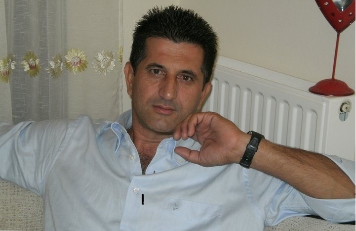 Date this tall United States man Charles from Sierra Vista US8392