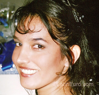 Date this foxy Brazil girl Nazira from Cruzeiro Do Sul BR4173