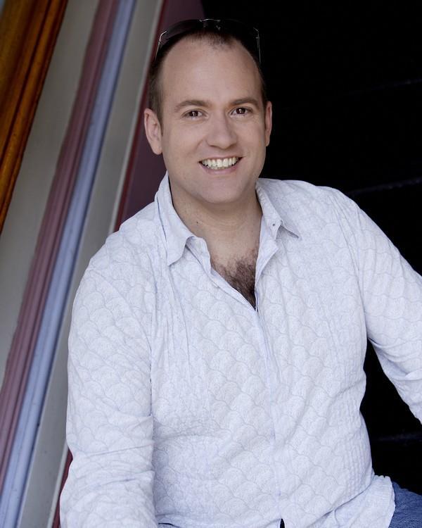 Date this exotic United States man Luke from New York US8419