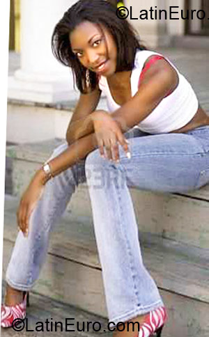 Date this charming Colombia girl Kendrylo from Cali CO5815