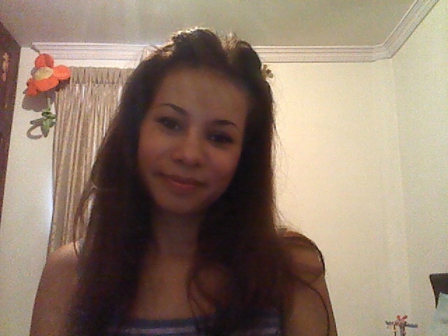 Date this stunning Colombia girl Elena from Medellin CO7235