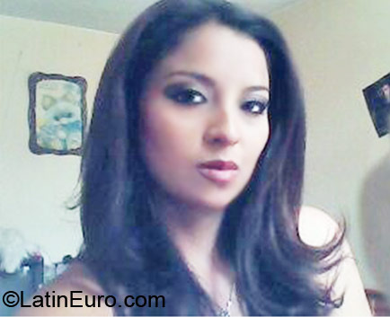 Date this beautiful Ecuador girl Elizabeth from Riobama EC67
