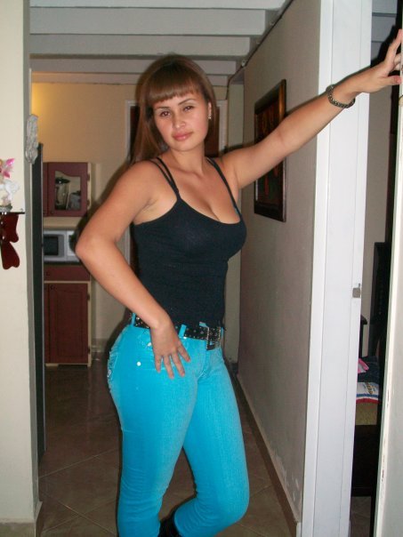 Date this beautiful Colombia girl Johanna from Medellin CO5960