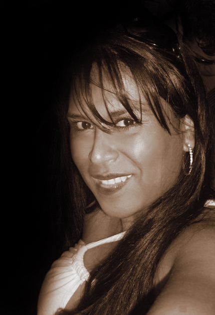 Date this voluptuous Colombia girl Sammy lorena from Cali CO6003